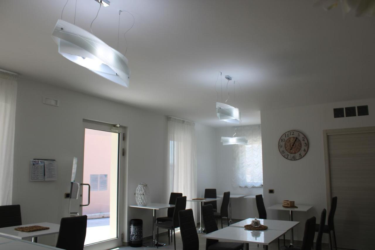 Borgo Sole Luna Bed and Breakfast Fornelli Exterior foto